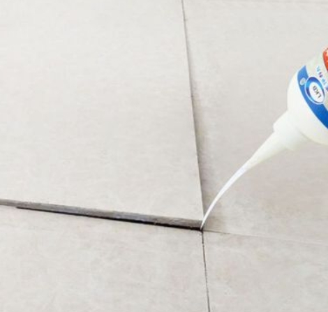 闽清瓷砖空鼓维修公司分享卫生间瓷砖脱落的原因可能有以下几点